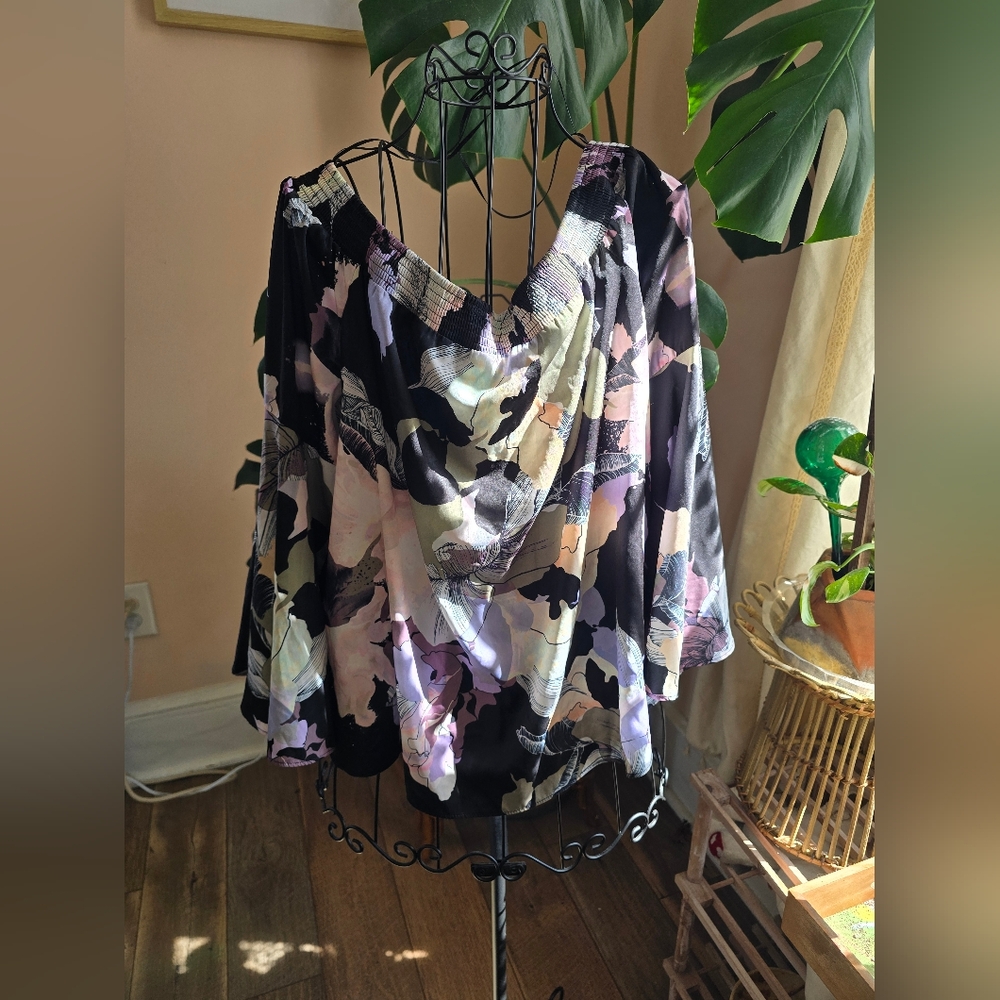 Bar III Black and Pink Asymmetrical 3/4 Sleeve Blouse
